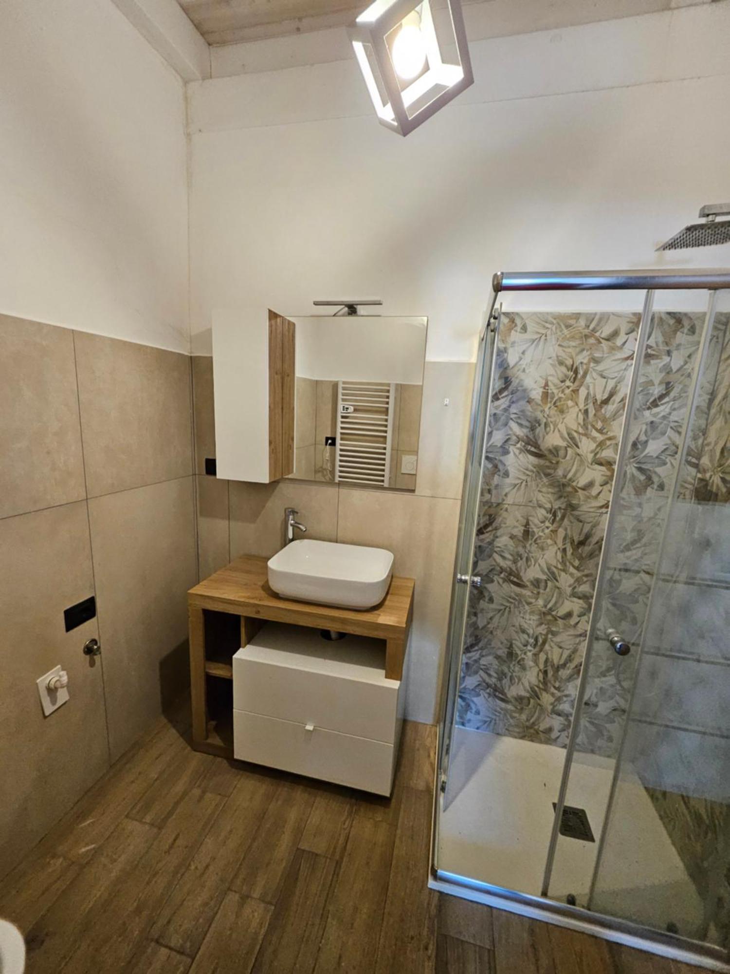 Casa Vacanze Dragona 15 Min Fco 10 Min Ostia Acilia Exterior photo